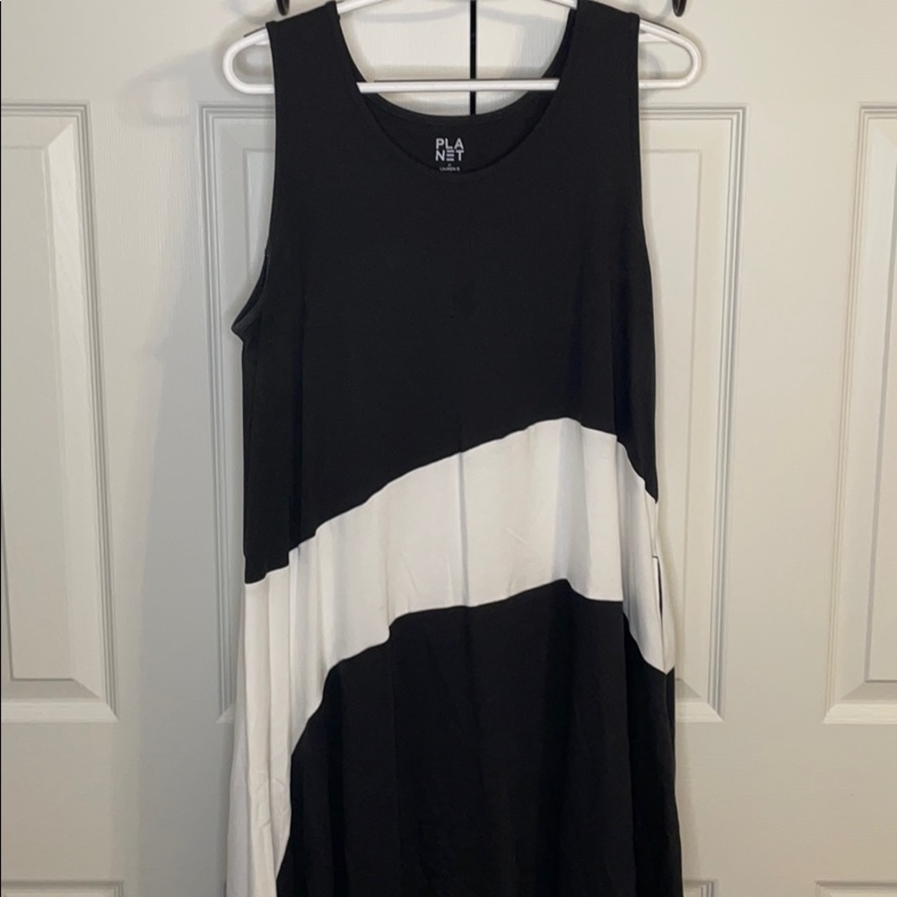 Women’s dress
